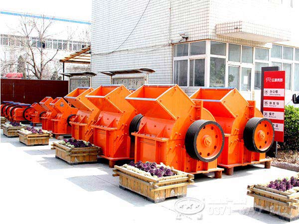 單轉(zhuǎn)子錘式破碎機(jī)價格