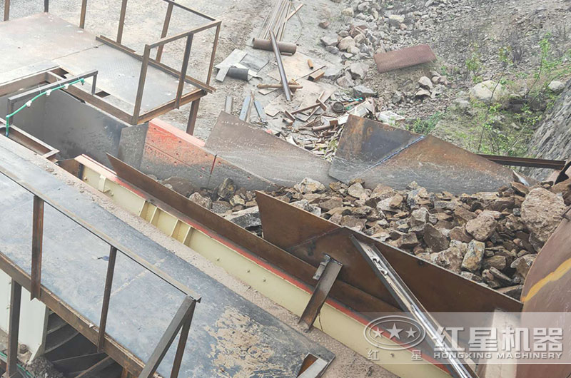 給料機進料口 給料機進料口