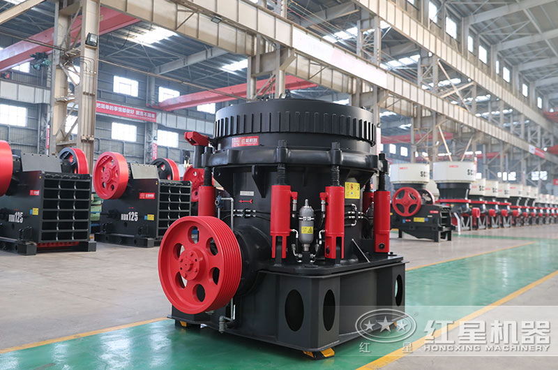 短頭圓錐破碎機(jī)圖片