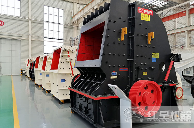 PCZ型重錘式破碎機(jī)圖片 PCZ型重錘式破碎機(jī)圖片