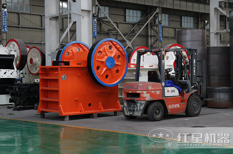 一個(gè)采石場投資一套大型鵝卵石破碎生產(chǎn)設(shè)備需要多少錢？