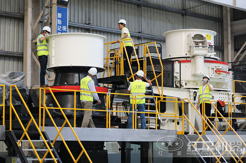 客戶到車間考察設備