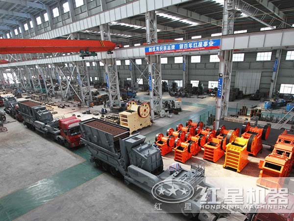 移動(dòng)式碎石機(jī)pk固定式碎石機(jī)，誰更適用于采石場作業(yè)？