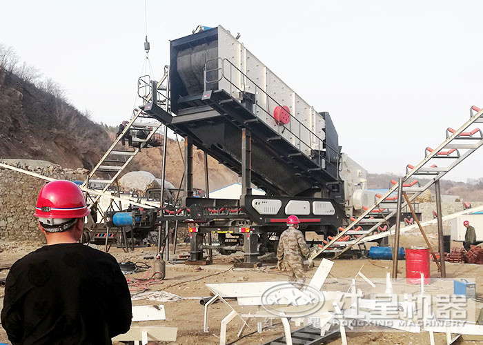 河卵石打砂碎石一體機安設現場