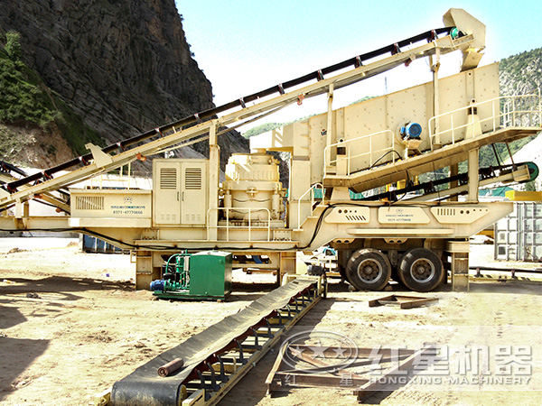 寧夏銀川移動破碎設備生產(chǎn)現(xiàn)場