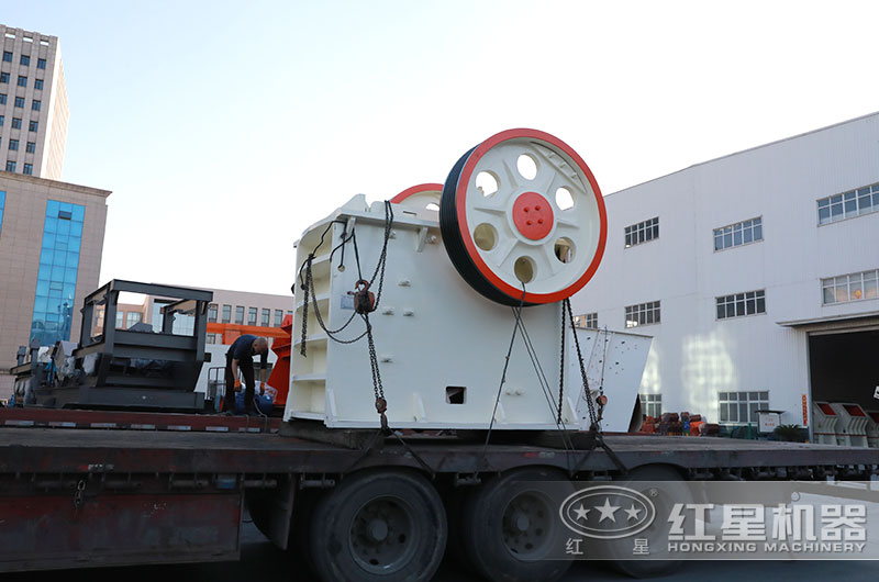 青石破碎制砂用什么設(shè)備？哪種好？