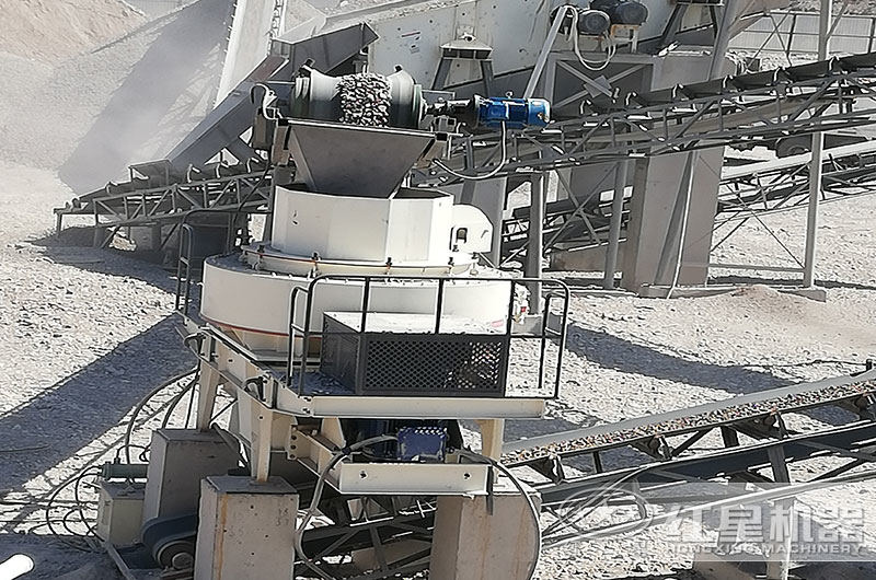 巖石粉碎制作機(jī)制砂可行嗎？一般小型的選擇哪些設(shè)備？