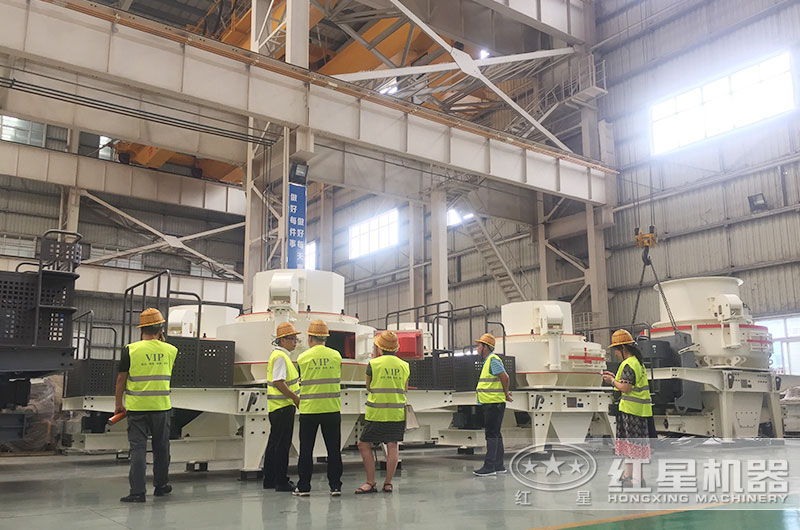 山西多個(gè)用戶(hù)來(lái)廠參觀考察打砂機(jī)