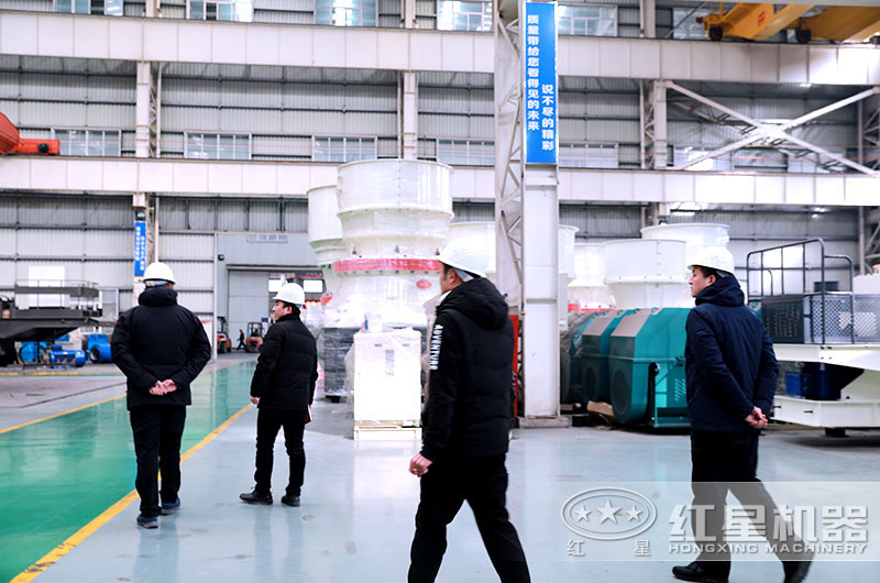 反擊破與圓錐破有什么區(qū)別，制砂用反擊破好還是圓錐破好？