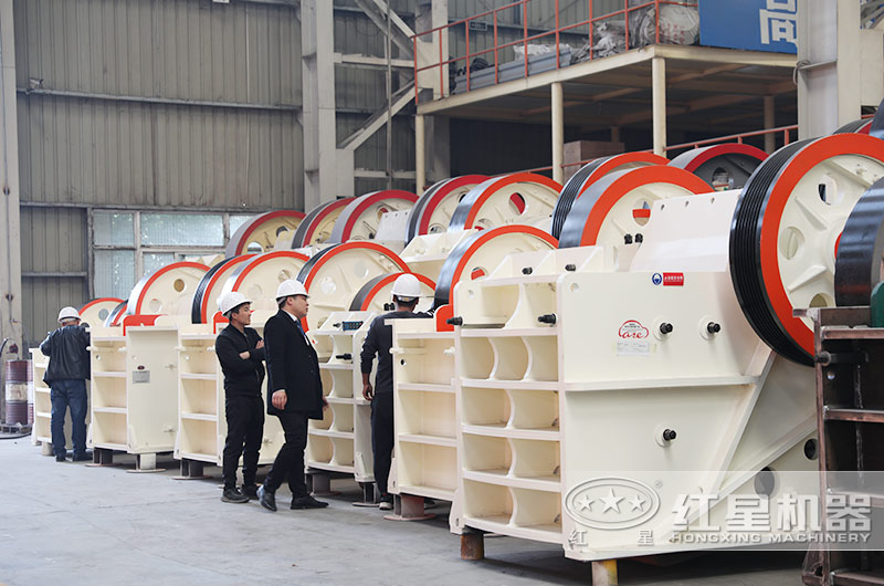 柴油機帶的破碎機效果好嗎？有沒有移動的