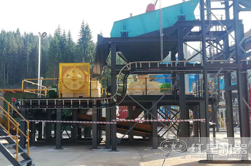 河卵石能用對輥制砂機嗎？成品是多少目？選購及應(yīng)用要注意哪些？