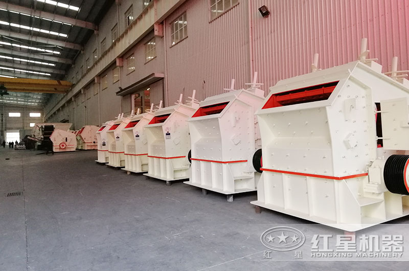 1315和1214反擊破能吃多少料？堵料導(dǎo)致停機(jī)，影響生產(chǎn)怎么辦？