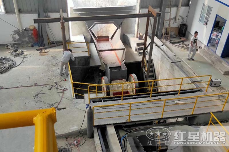 磚廠用頁巖破碎機轉(zhuǎn)速一般是多少？頁巖磚和紅磚哪個建房子好？