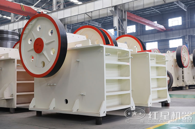 75型破碎機(jī)每小時(shí)產(chǎn)量是多少？投一部75破碎機(jī)需用多少錢