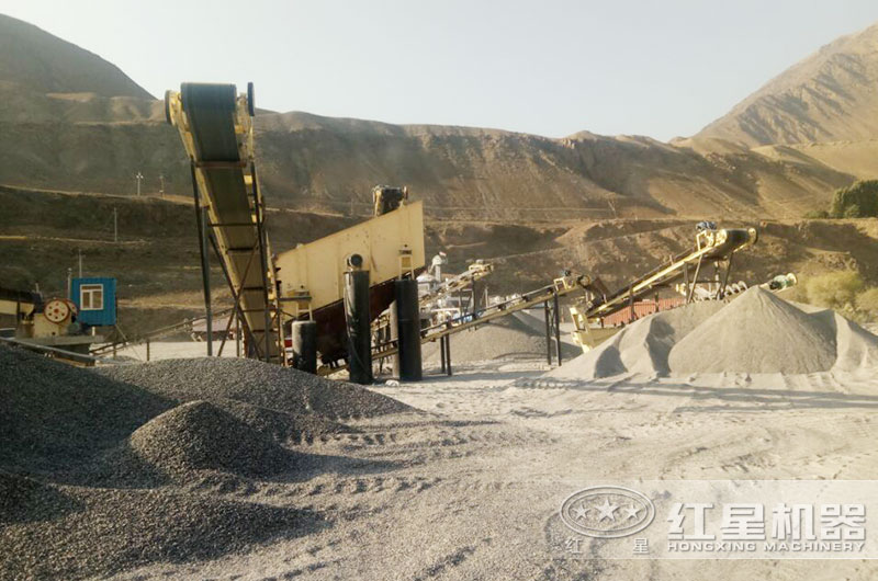 礦用破碎機有多少種，這里有各種破碎機圖片實拍