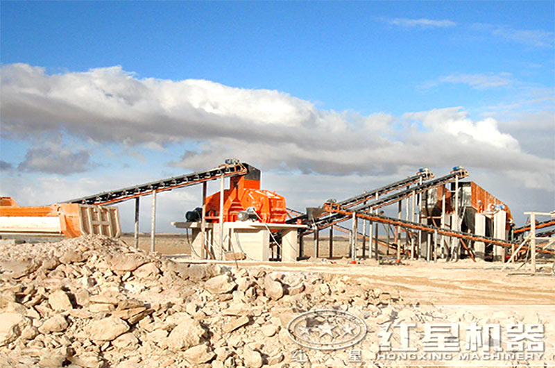 磚頭石頭混凝土破碎機環(huán)保嗎？破碎生產需要幾個過程？日產量是多少？